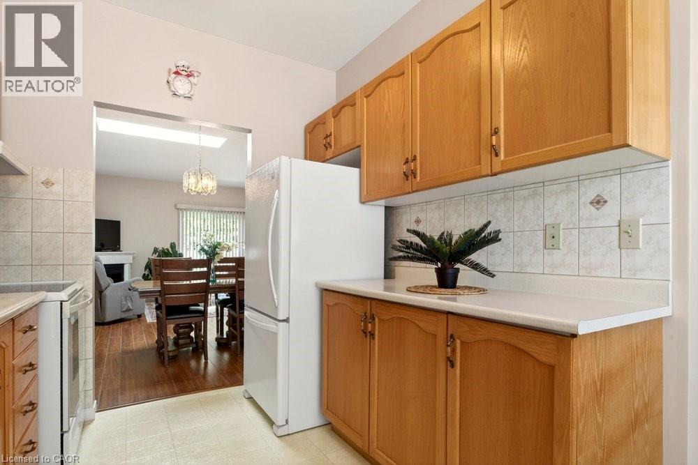 20 Kitty Murray Lane Unit# 11, Ancaster, Ontario  L9K 1L7 - Photo 10 - 40834678
