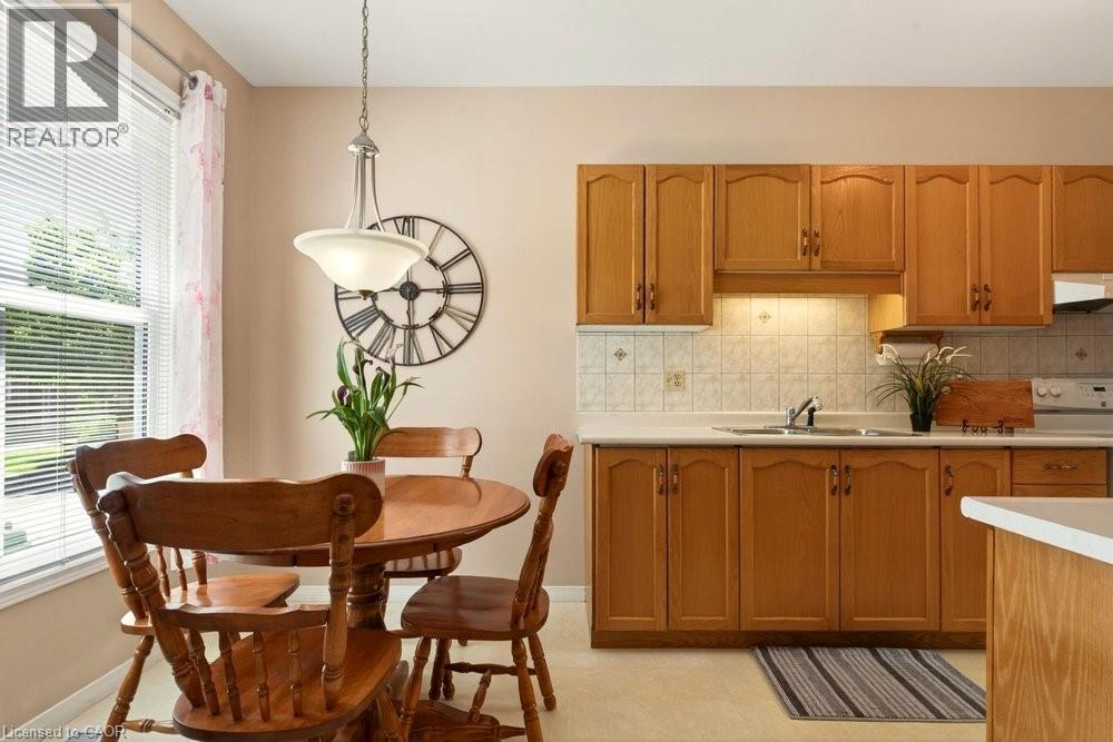 20 Kitty Murray Lane Unit# 11, Ancaster, Ontario  L9K 1L7 - Photo 4 - 40834678