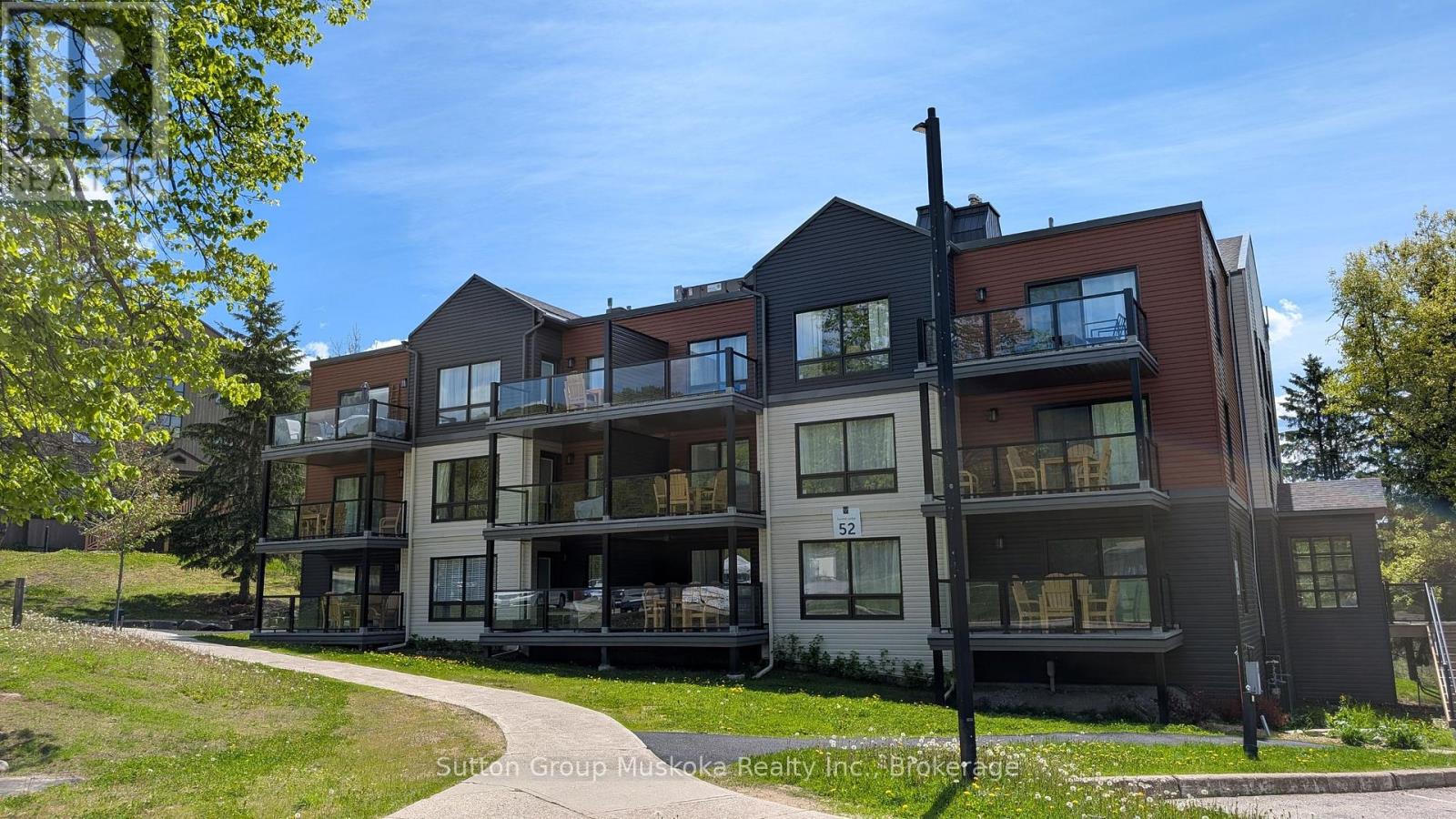 52-305 - 1235 Deerhurst Drive, Huntsville, Ontario  P1H 2E8 - Photo 2 - X13233798