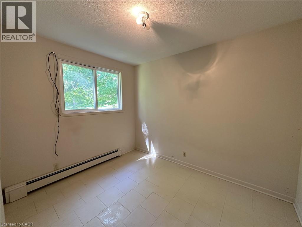 64-66 Oakwood Avenue, Simcoe, Ontario  N3Y 1H6 - Photo 40 - 40835944
