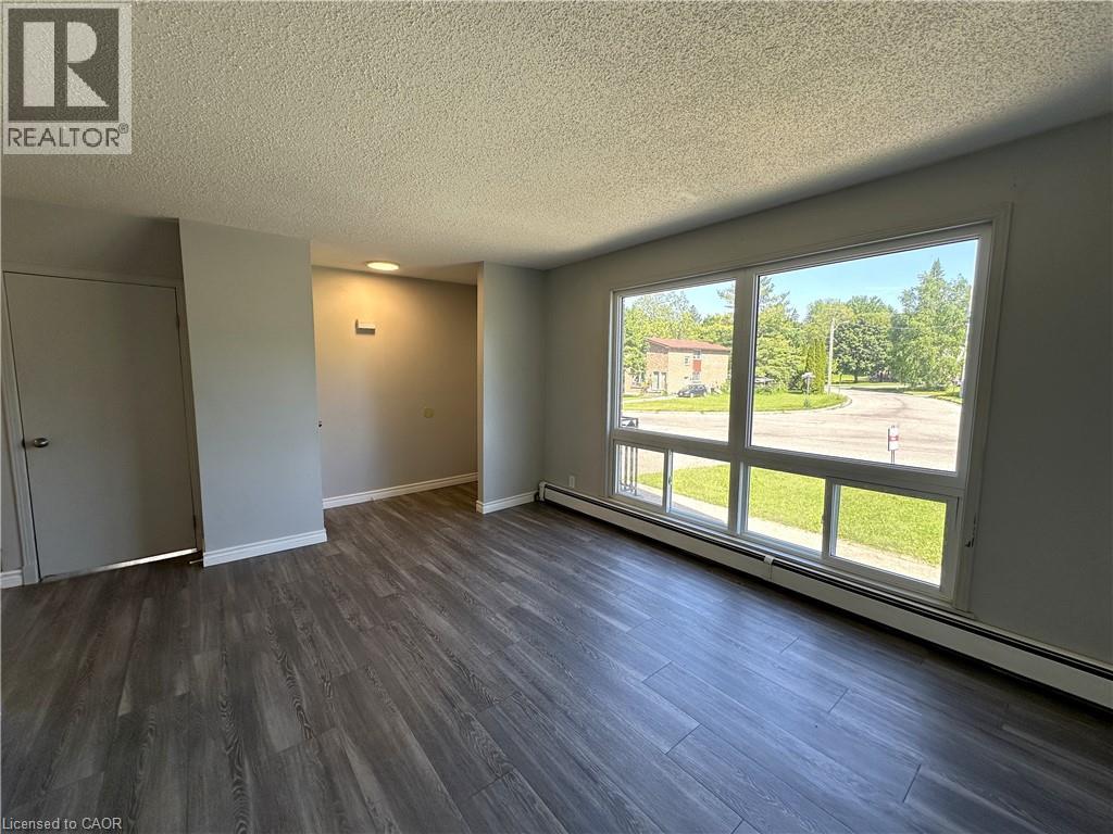 64-66 Oakwood Avenue, Simcoe, Ontario  N3Y 1H6 - Photo 6 - 40835944