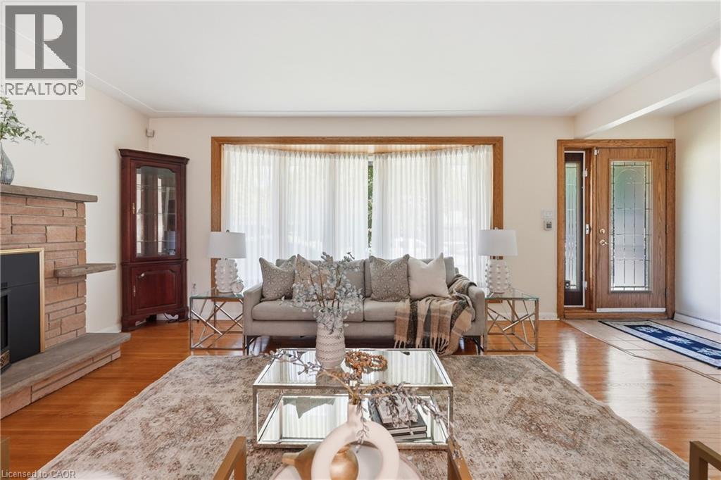 7 Braemar Place, Hamilton, Ontario  L9C 1C9 - Photo 8 - 40836283