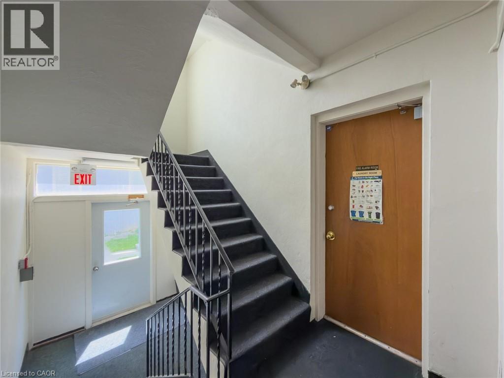 1755 King Street Unit# 9, Hamilton, Ontario  L9K 1V6 - Photo 8 - 40836031