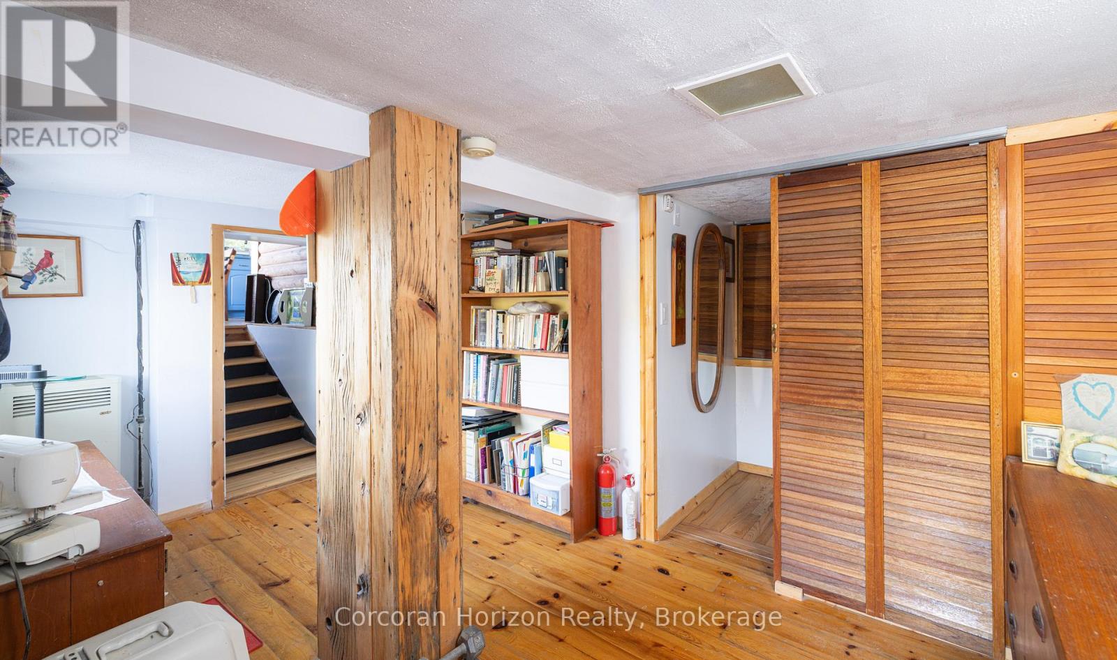 566 Hungry Bay Road W, Georgian Bay, Ontario  L0K 1S0 - Photo 27 - X13234258