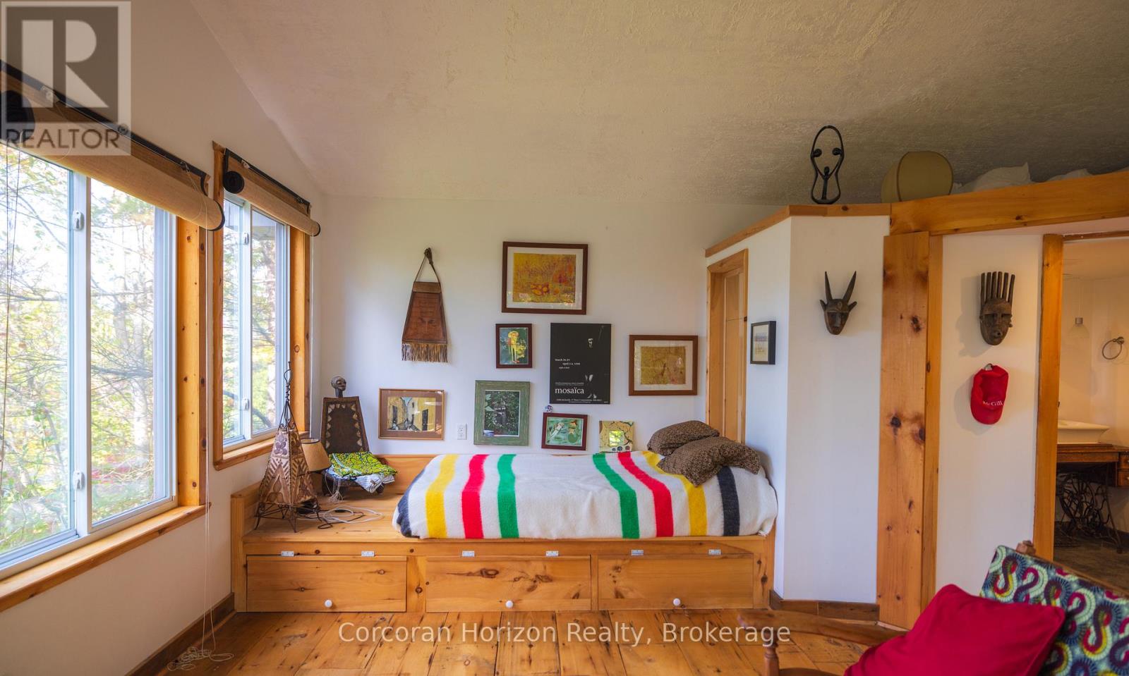 566 Hungry Bay Road W, Georgian Bay, Ontario  L0K 1S0 - Photo 34 - X13234258