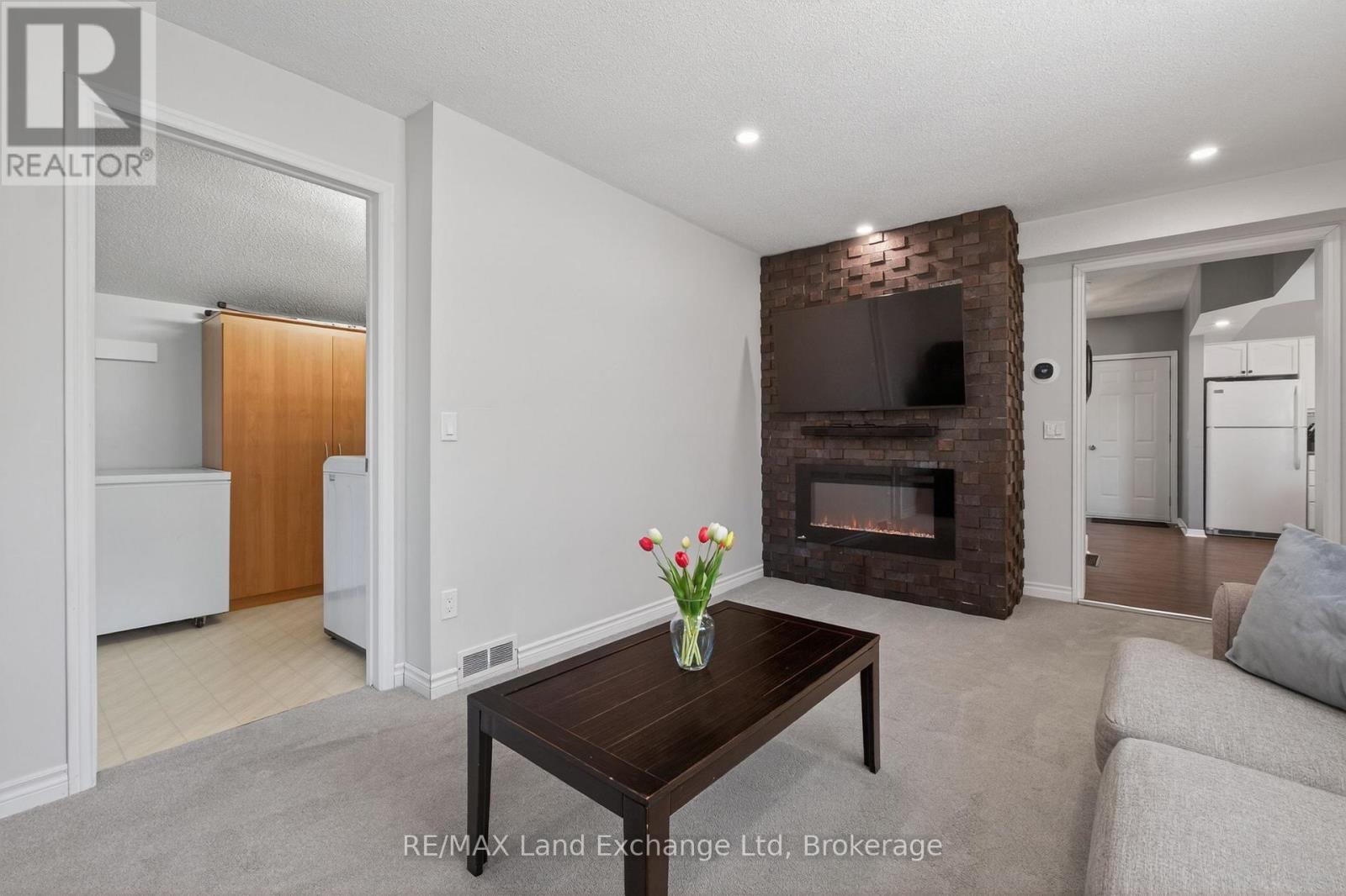 15 Whitechurch Street, Huron-Kinloss, Ontario  N0G 2W0 - Photo 13 - X13234276