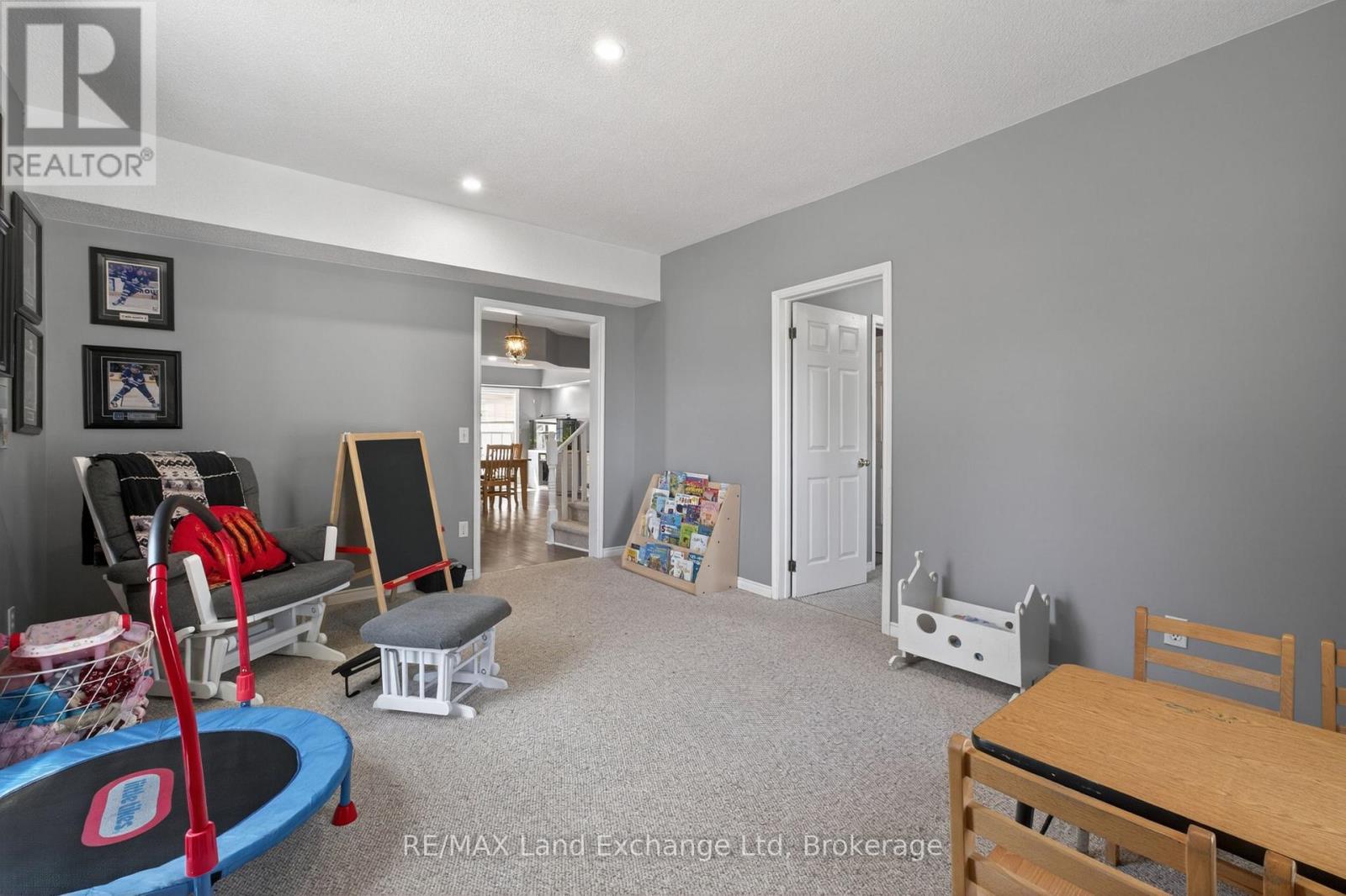 15 Whitechurch Street, Huron-Kinloss, Ontario  N0G 2W0 - Photo 16 - X13234276