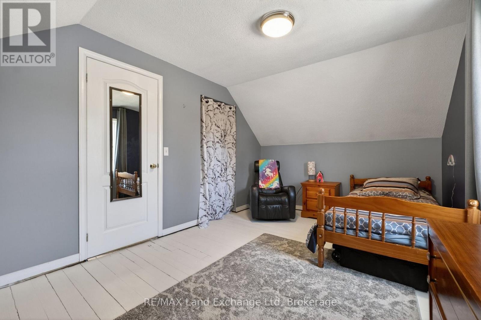 15 Whitechurch Street, Huron-Kinloss, Ontario  N0G 2W0 - Photo 35 - X13234276