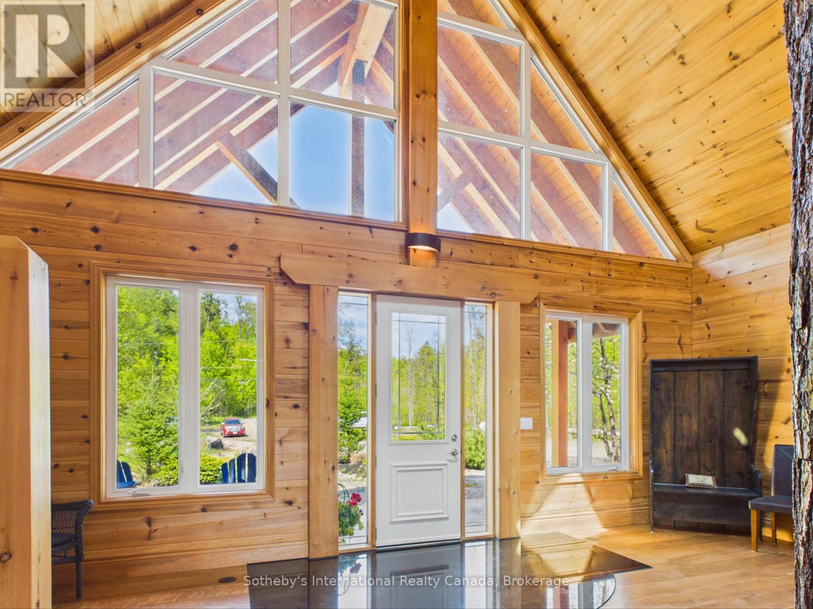 2889 Ahmic Lake Road, Magnetawan, Ontario  P0A 1P0 - Photo 4 - X13234476
