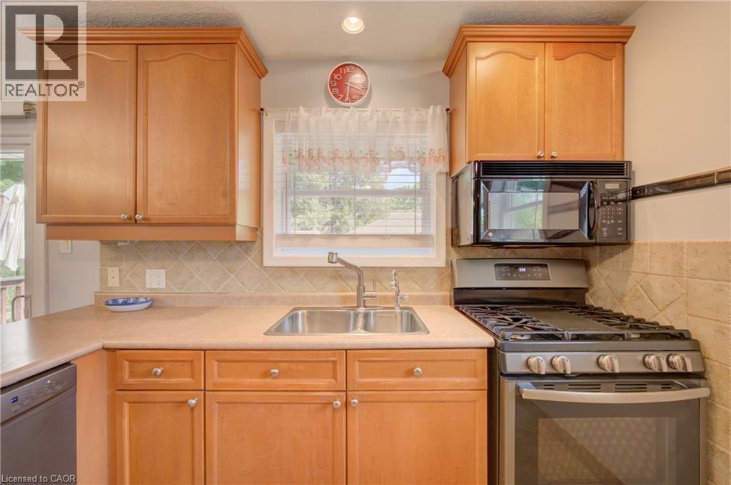 251 Union Street E, Waterloo, Ontario  N2J 1E3 - Photo 14 - 40836261