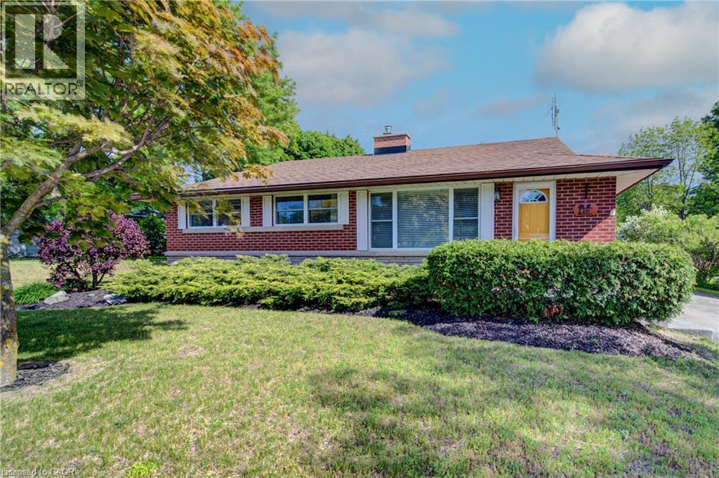 251 Union Street E, Waterloo, Ontario  N2J 1E3 - Photo 2 - 40836261