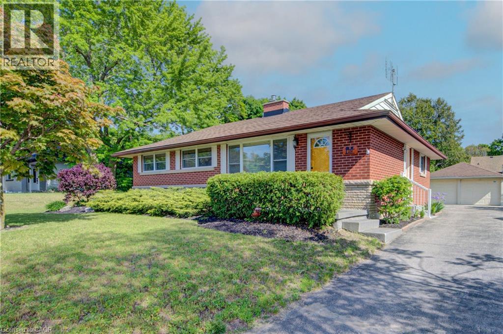 251 Union Street E, Waterloo, Ontario  N2J 1E3 - Photo 3 - 40836261