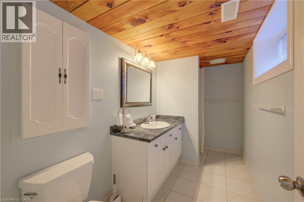 251 Union Street E, Waterloo, Ontario  N2J 1E3 - Photo 37 - 40836261