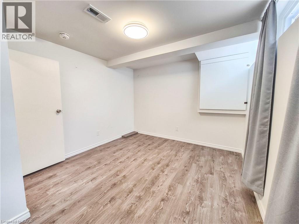11 Duncairn Avenue, Kitchener, Ontario  N2M 4S5 - Photo 12 - 40835675