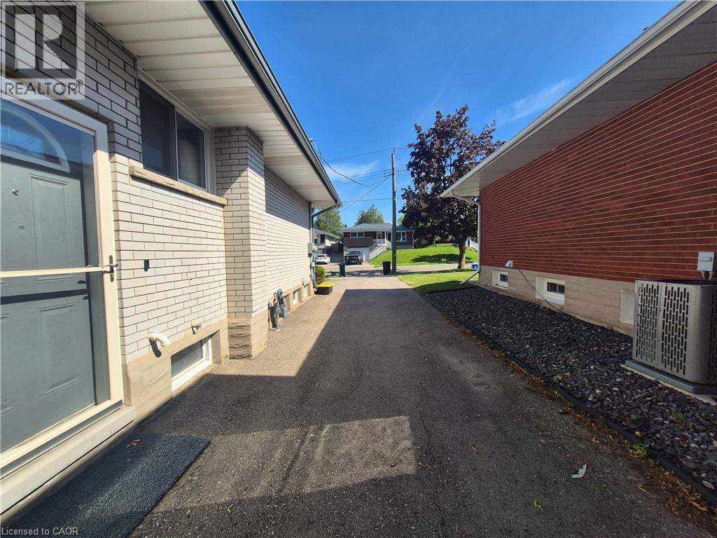 11 Duncairn Avenue, Kitchener, Ontario  N2M 4S5 - Photo 24 - 40835675