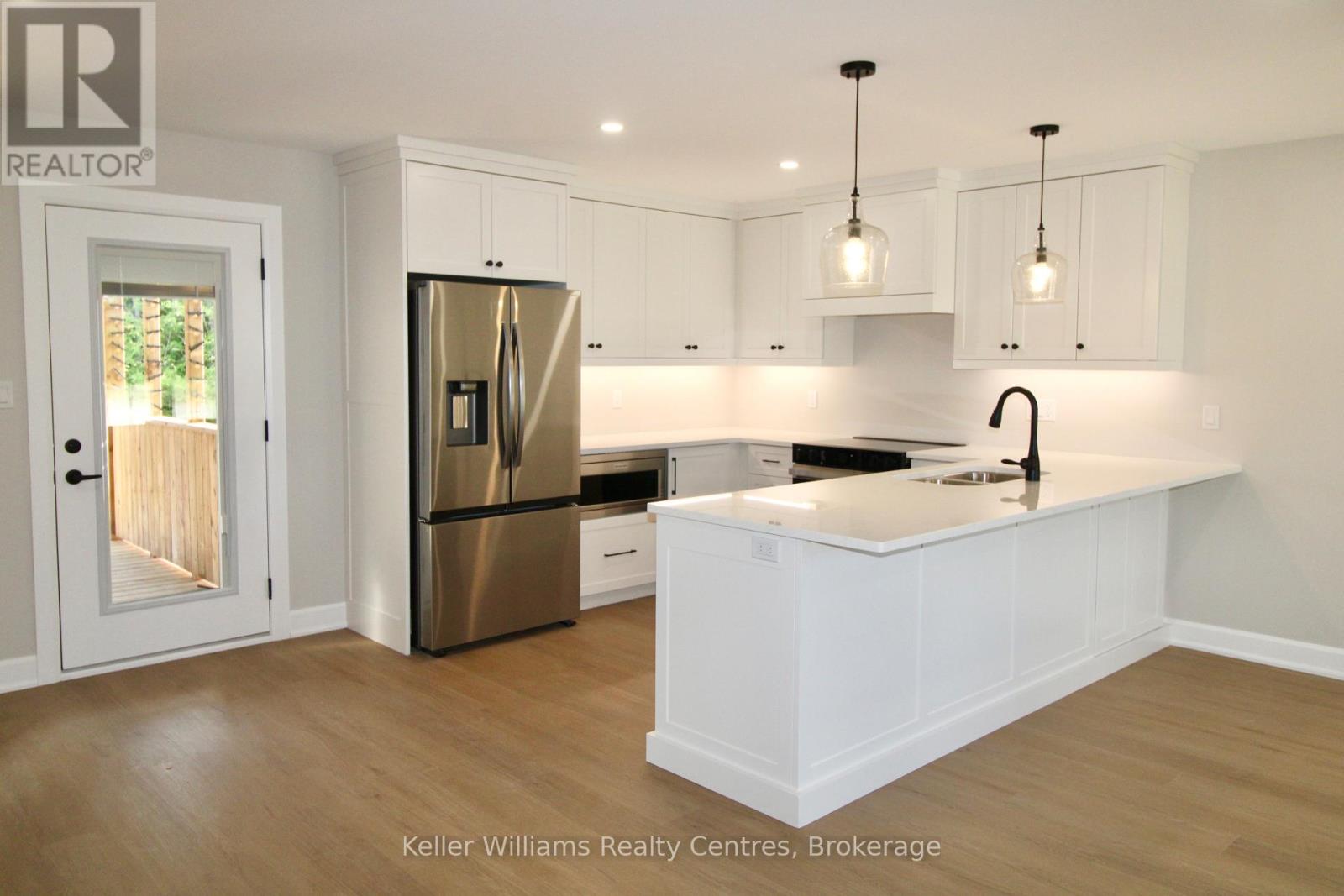 715 18th Street, Hanover, Ontario  N4N 0C7 - Photo 10 - X13234866