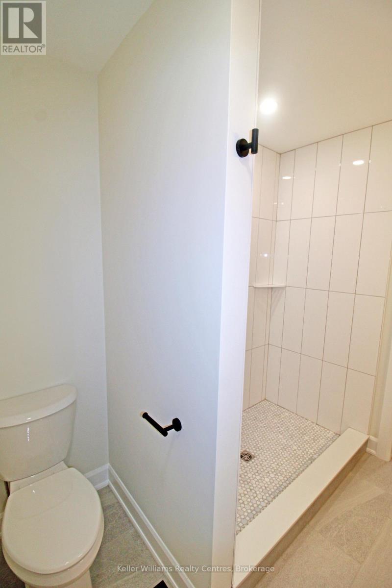 715 18th Street, Hanover, Ontario  N4N 0C7 - Photo 18 - X13234866