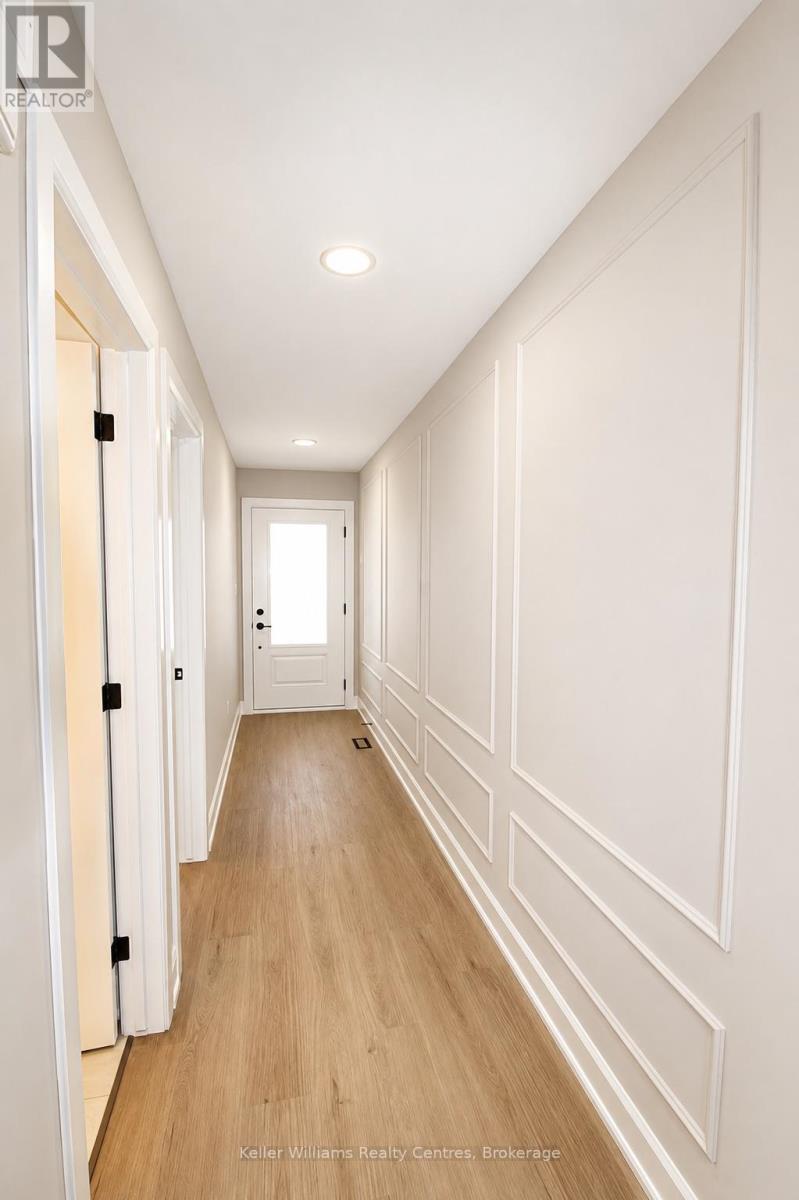 715 18th Street, Hanover, Ontario  N4N 0C7 - Photo 2 - X13234866