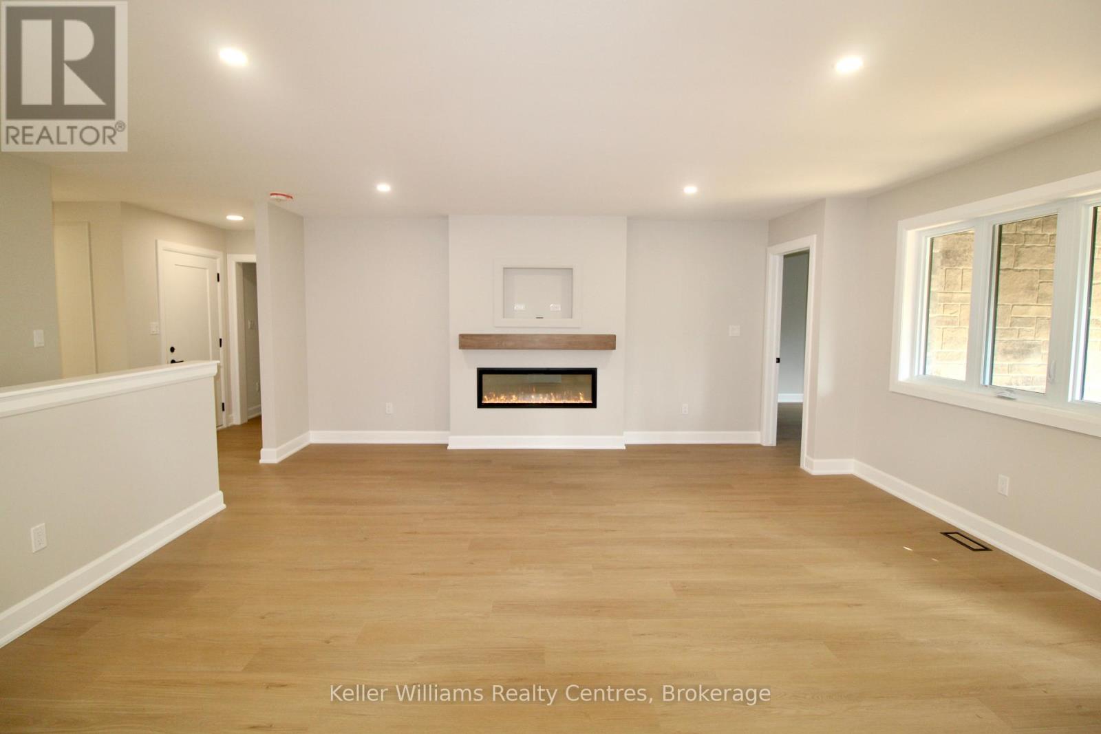 715 18th Street, Hanover, Ontario  N4N 0C7 - Photo 7 - X13234866