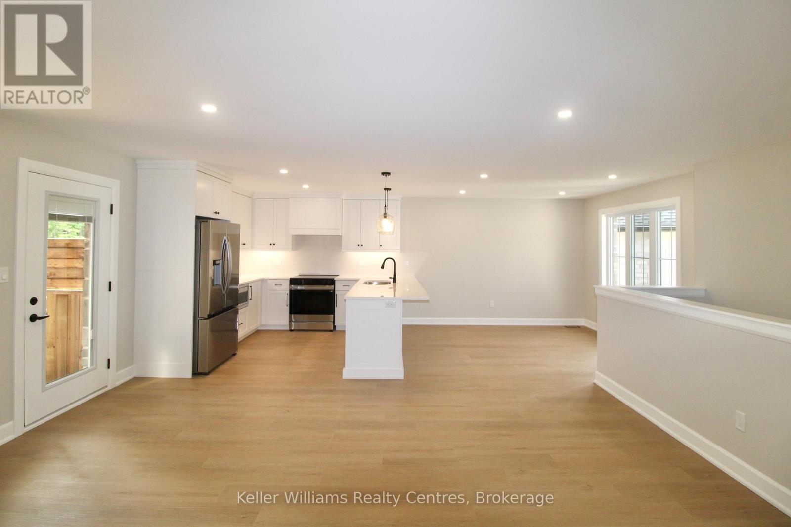 715 18th Street, Hanover, Ontario  N4N 0C7 - Photo 9 - X13234866
