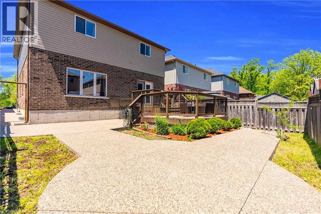 92 Desoto Drive, Hamilton, Ontario  L9A 0B5 - Photo 47 - 40836184
