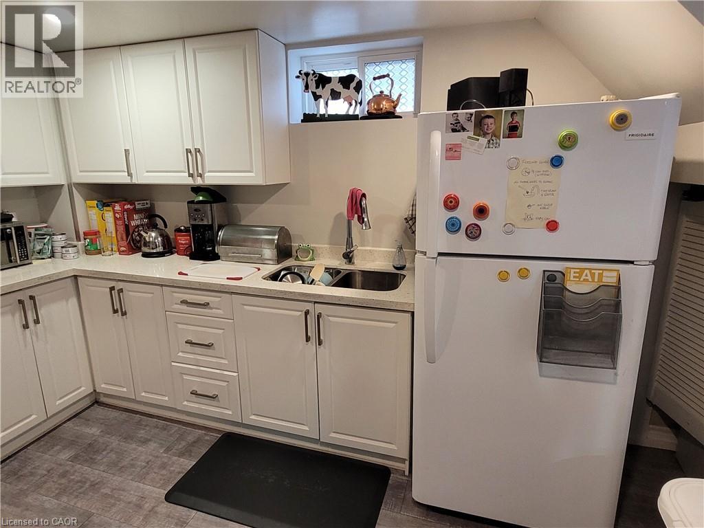239 West 18th Street, Hamilton, Ontario  L9C 4H1 - Photo 21 - 40836326