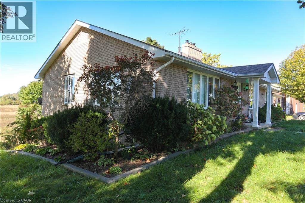17 Cemetery Road, Norfolk County, Ontario  N0E 1Z0 - Photo 3 - 40836197