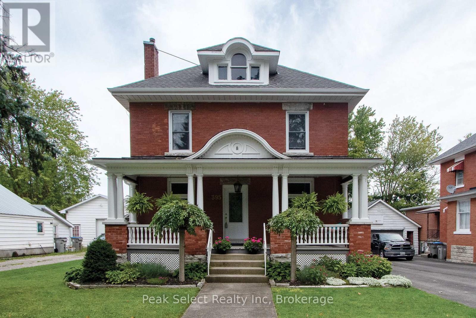 395 Queen Street E, St. Marys, Ontario  N4X 1B1 - Photo 2 - X13235368