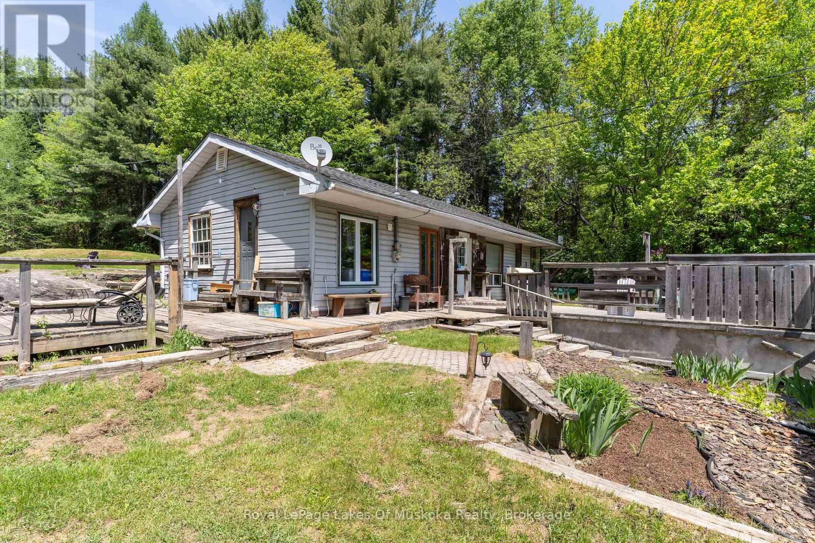 244 South Mary Lake Road, Huntsville, Ontario  P0B 1L0 - Photo 2 - X13235624