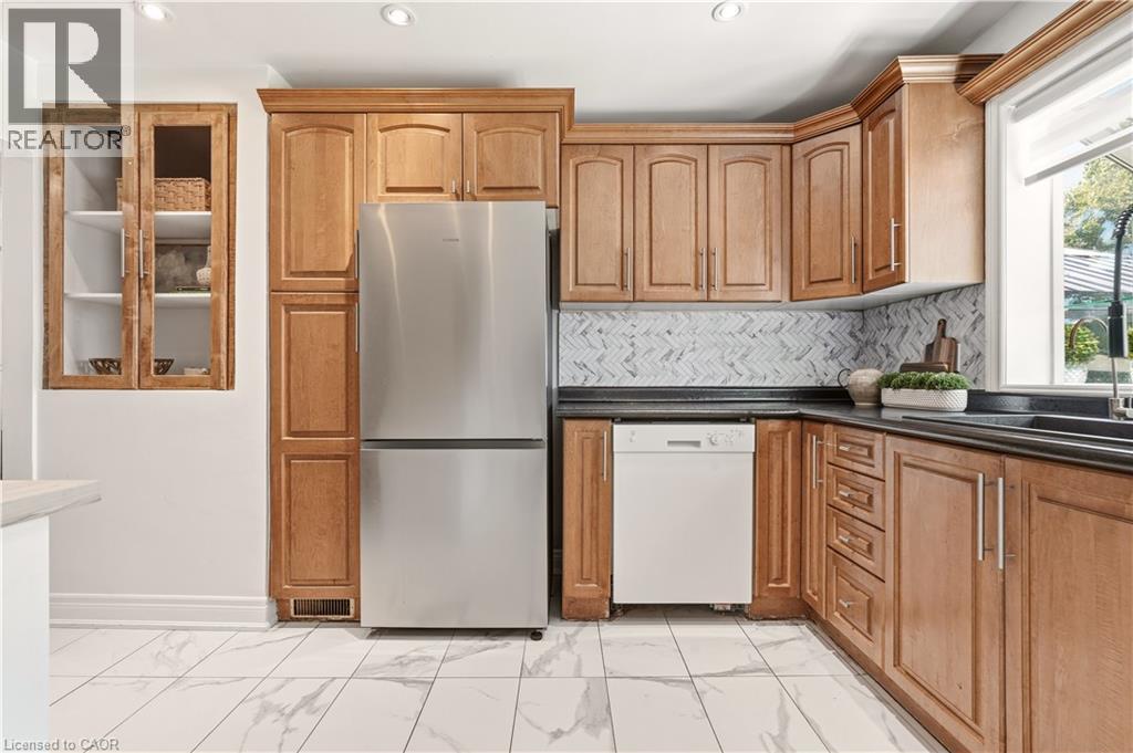 101 Irene Avenue, Stoney Creek, Ontario  L8G 2B1 - Photo 16 - 40835808