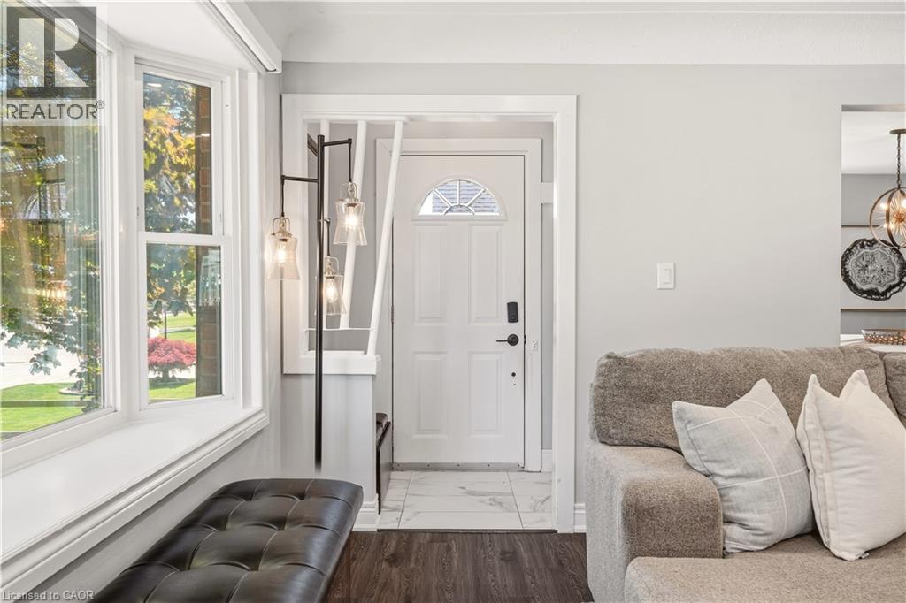 101 Irene Avenue, Stoney Creek, Ontario  L8G 2B1 - Photo 5 - 40835808