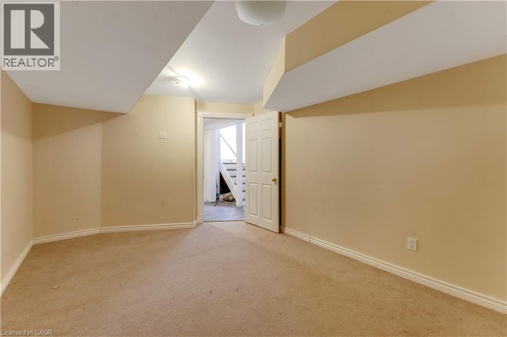 15 Copper Leaf Street, Kitchener, Ontario  N2E 3T3 - Photo 29 - 40835829