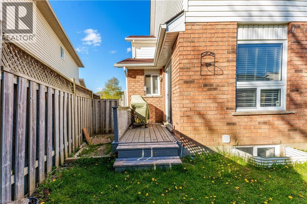 15 Copper Leaf Street, Kitchener, Ontario  N2E 3T3 - Photo 38 - 40835829