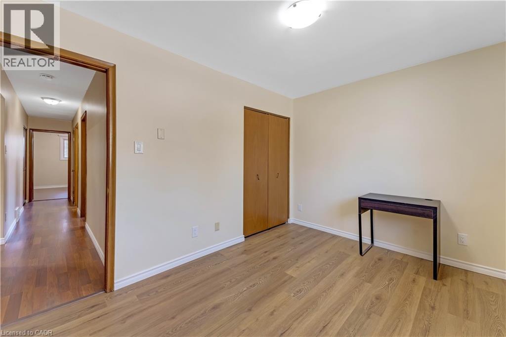 402 Lakeview Drive, Waterloo, Ontario  N2L 4Z6 - Photo 13 - 40835792