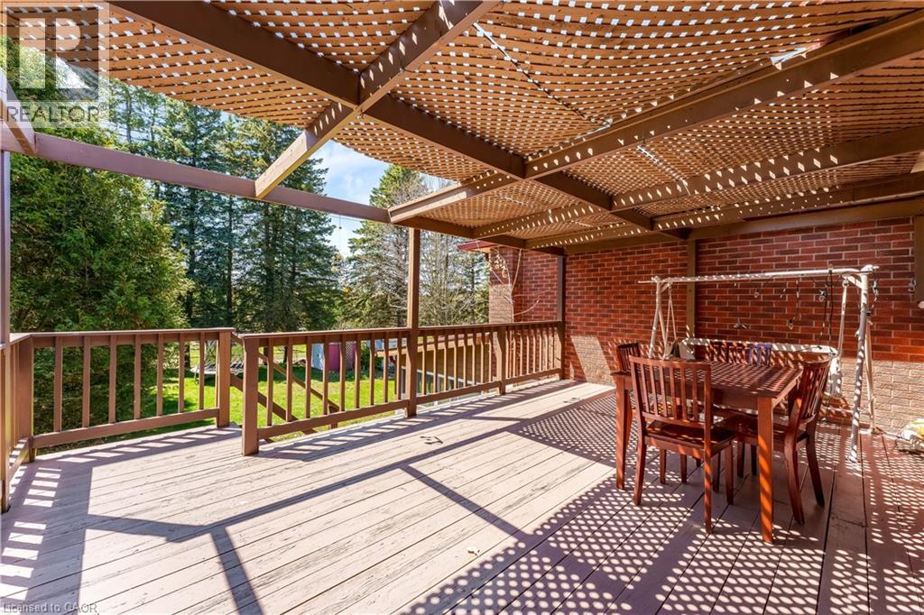 402 Lakeview Drive, Waterloo, Ontario  N2L 4Z6 - Photo 38 - 40835792