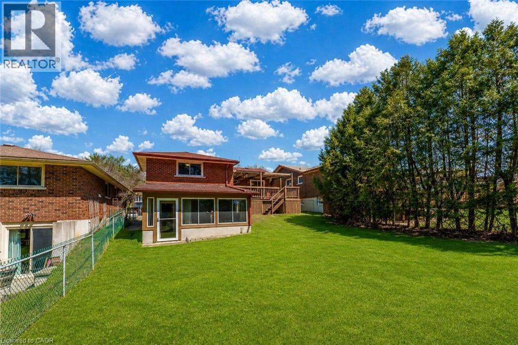 402 Lakeview Drive, Waterloo, Ontario  N2L 4Z6 - Photo 44 - 40835792