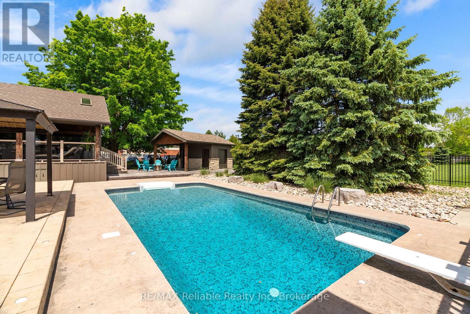 125 Frances Street E, West Perth, Ontario  N0K 1N0 - Photo 4 - X13235800