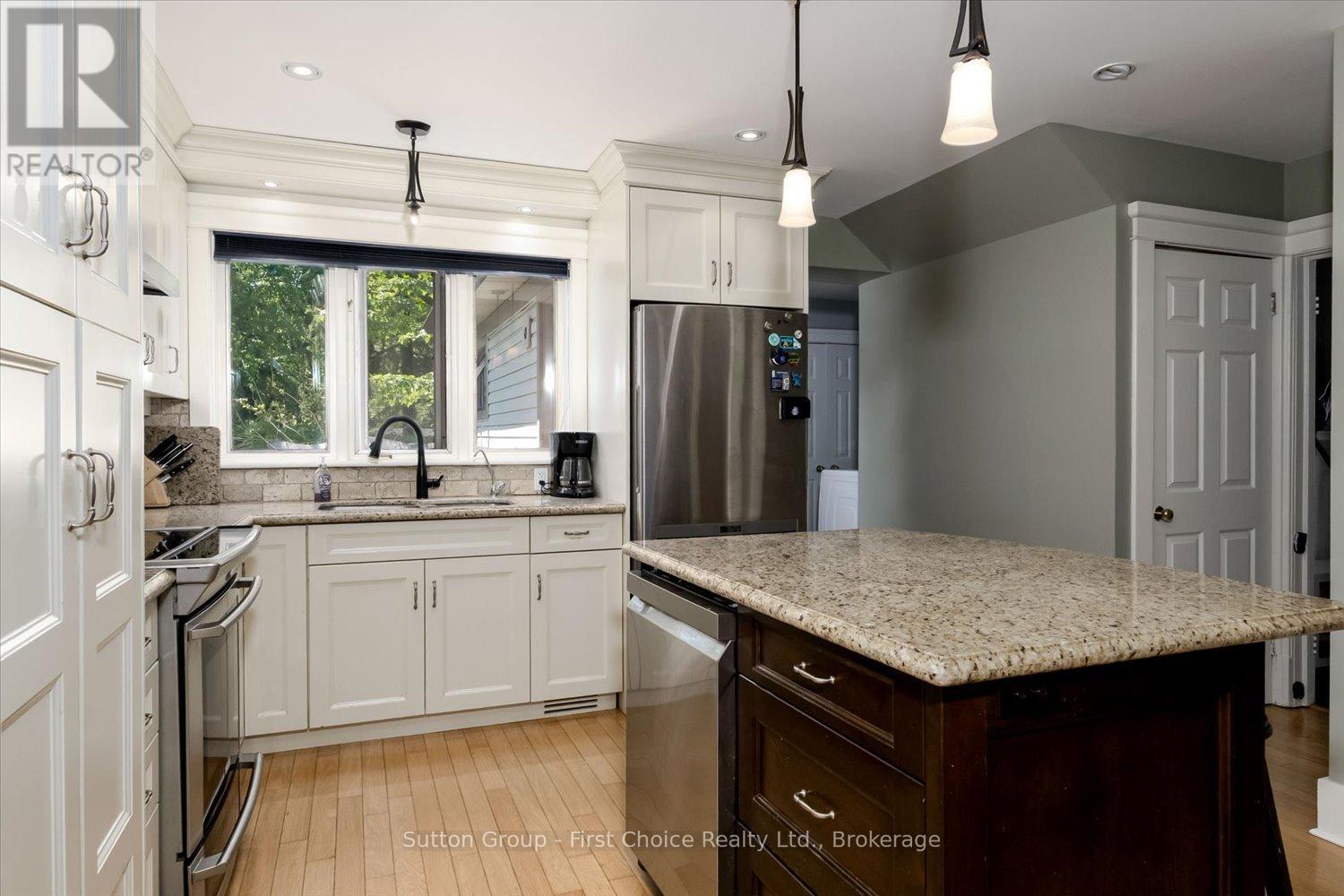 409 Mornington Street, Stratford, Ontario  N5A 5G7 - Photo 10 - X13235890