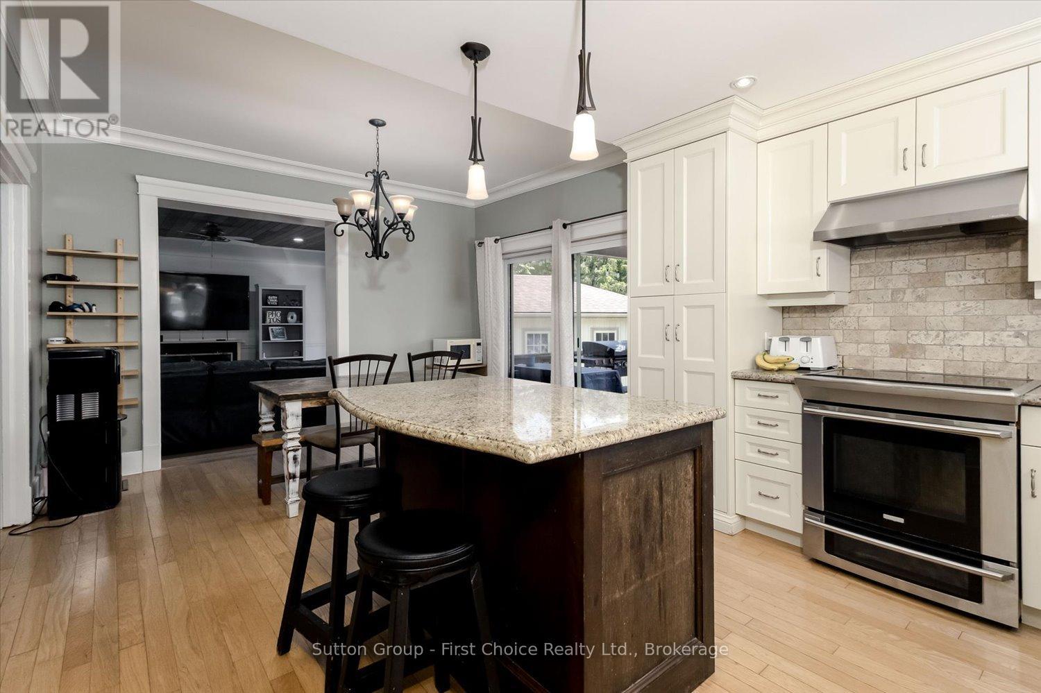 409 Mornington Street, Stratford, Ontario  N5A 5G7 - Photo 12 - X13235890