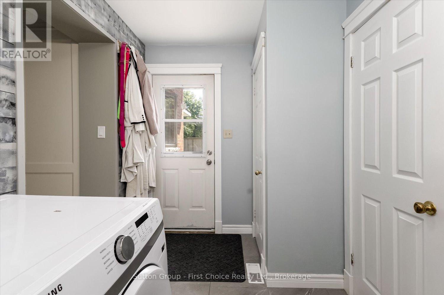 409 Mornington Street, Stratford, Ontario  N5A 5G7 - Photo 32 - X13235890