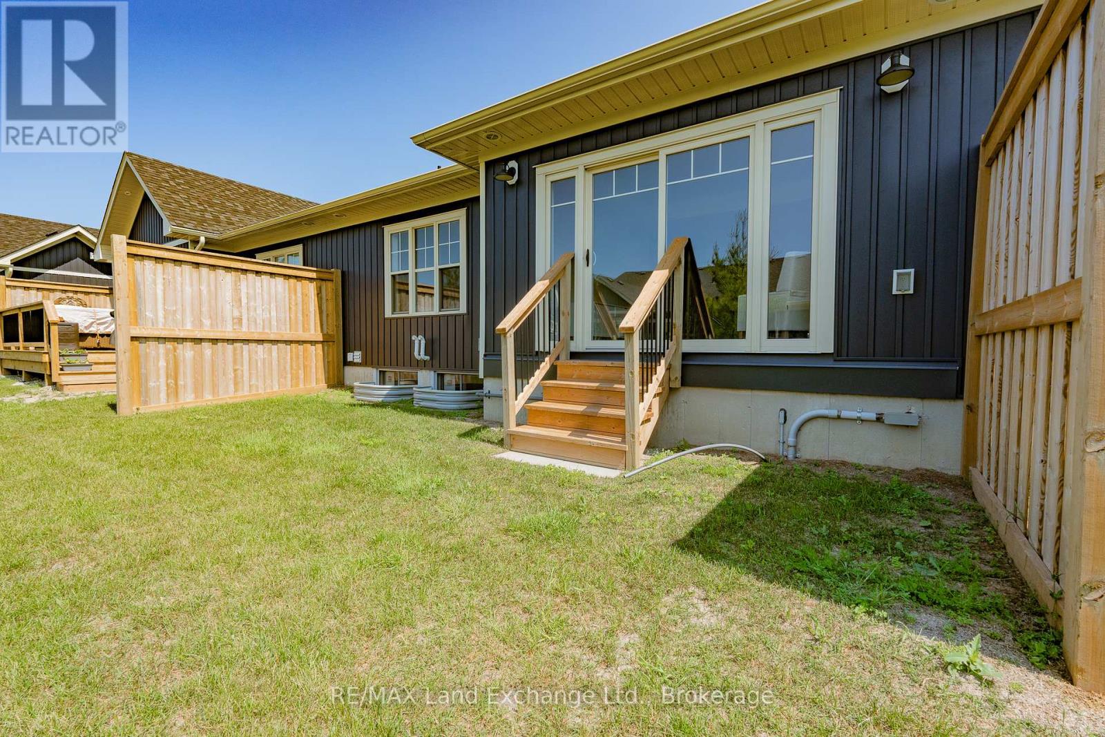 98 Eagle Court, Saugeen Shores, Ontario  N0H 2C3 - Photo 35 - X13236100