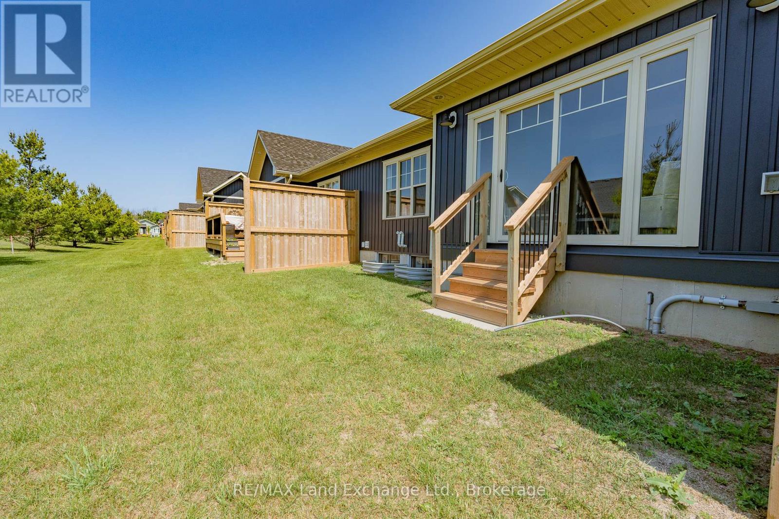 98 Eagle Court, Saugeen Shores, Ontario  N0H 2C3 - Photo 36 - X13236100