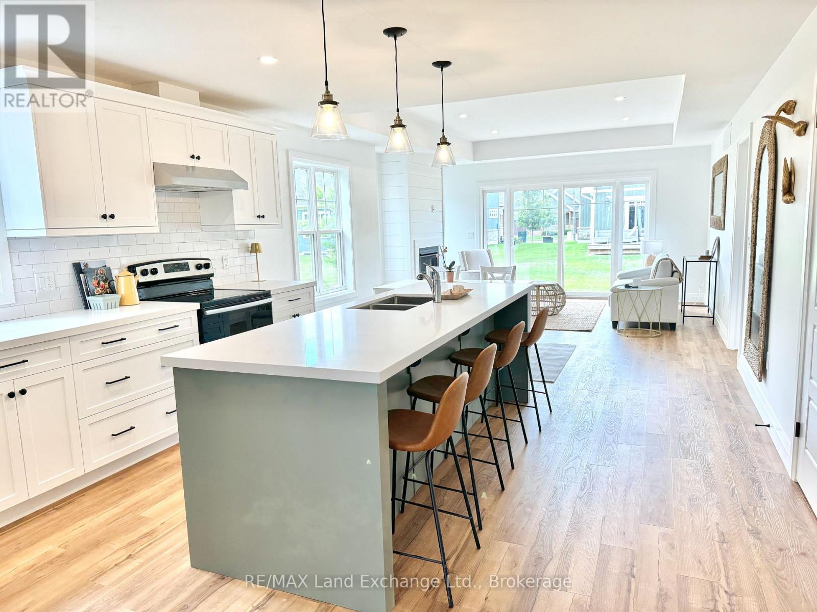 94 Eagle Court, Saugeen Shores, Ontario  N0H 2C3 - Photo 5 - X13236102