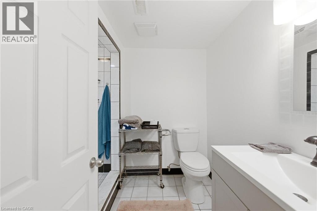 82 Cumming Court, Ancaster, Ontario  L9G 1V3 - Photo 29 - 40836492