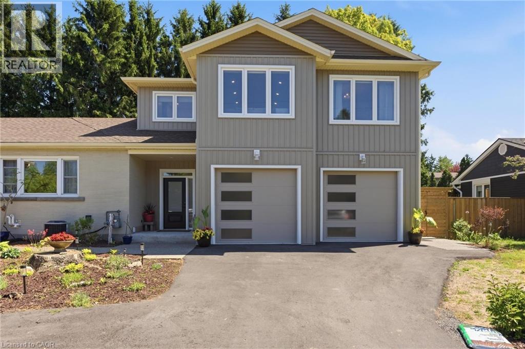 82 Cumming Court, Ancaster, Ontario  L9G 1V3 - Photo 3 - 40836492
