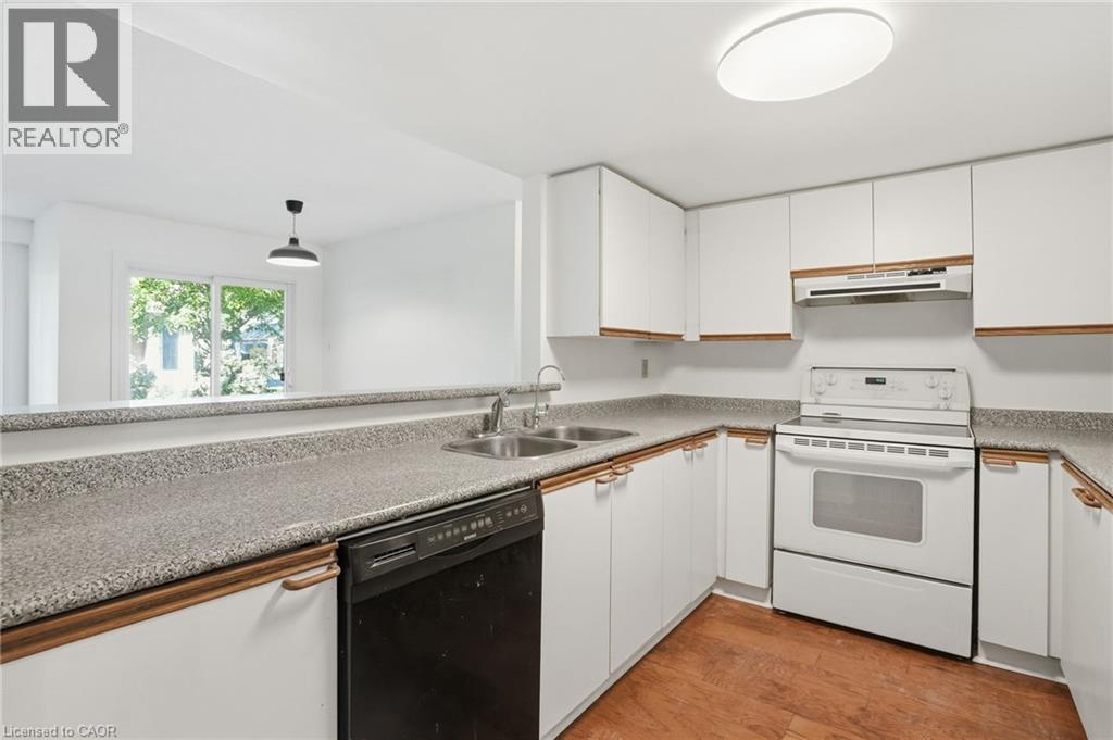 2530 Northampton Boulevard Unit# 65, Burlington, Ontario  L7M 4B4 - Photo 8 - 40836463