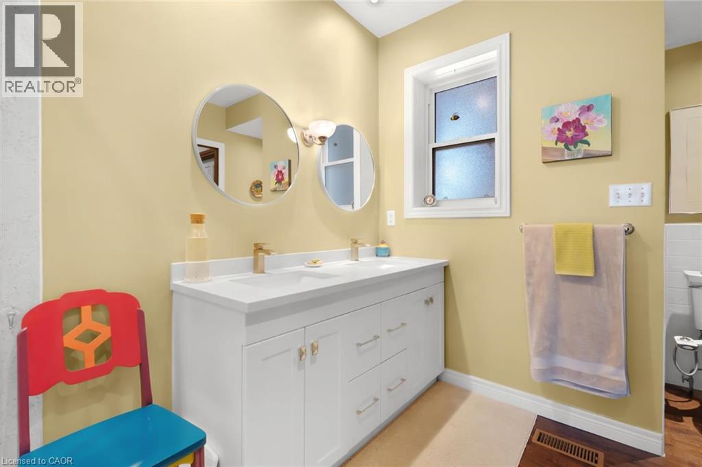 311 Brock Road, Hamilton, Ontario  L9H 5H4 - Photo 25 - 40836392
