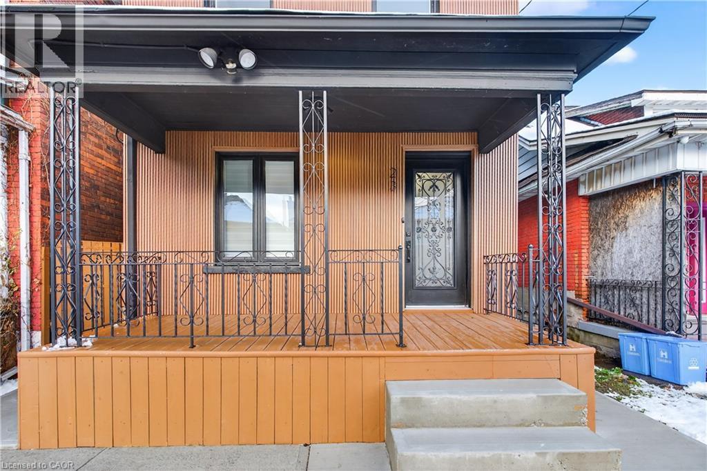23 Edward Street, Hamilton, Ontario  L8L 2V2 - Photo 3 - 40836480