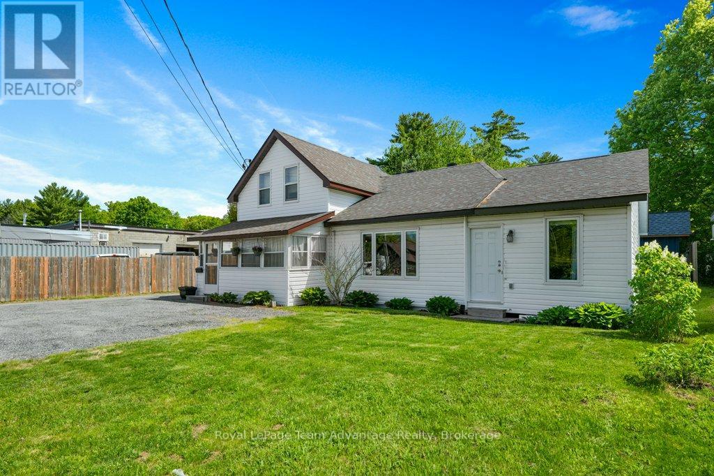 17 Joseph Street, Parry Sound, Ontario  P2A 2G3 - Photo 8 - X13237102