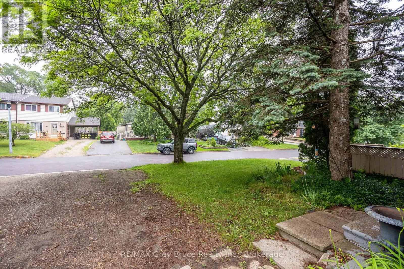 1068 11th Street E, Owen Sound, Ontario  N4K 5V6 - Photo 29 - X13237214